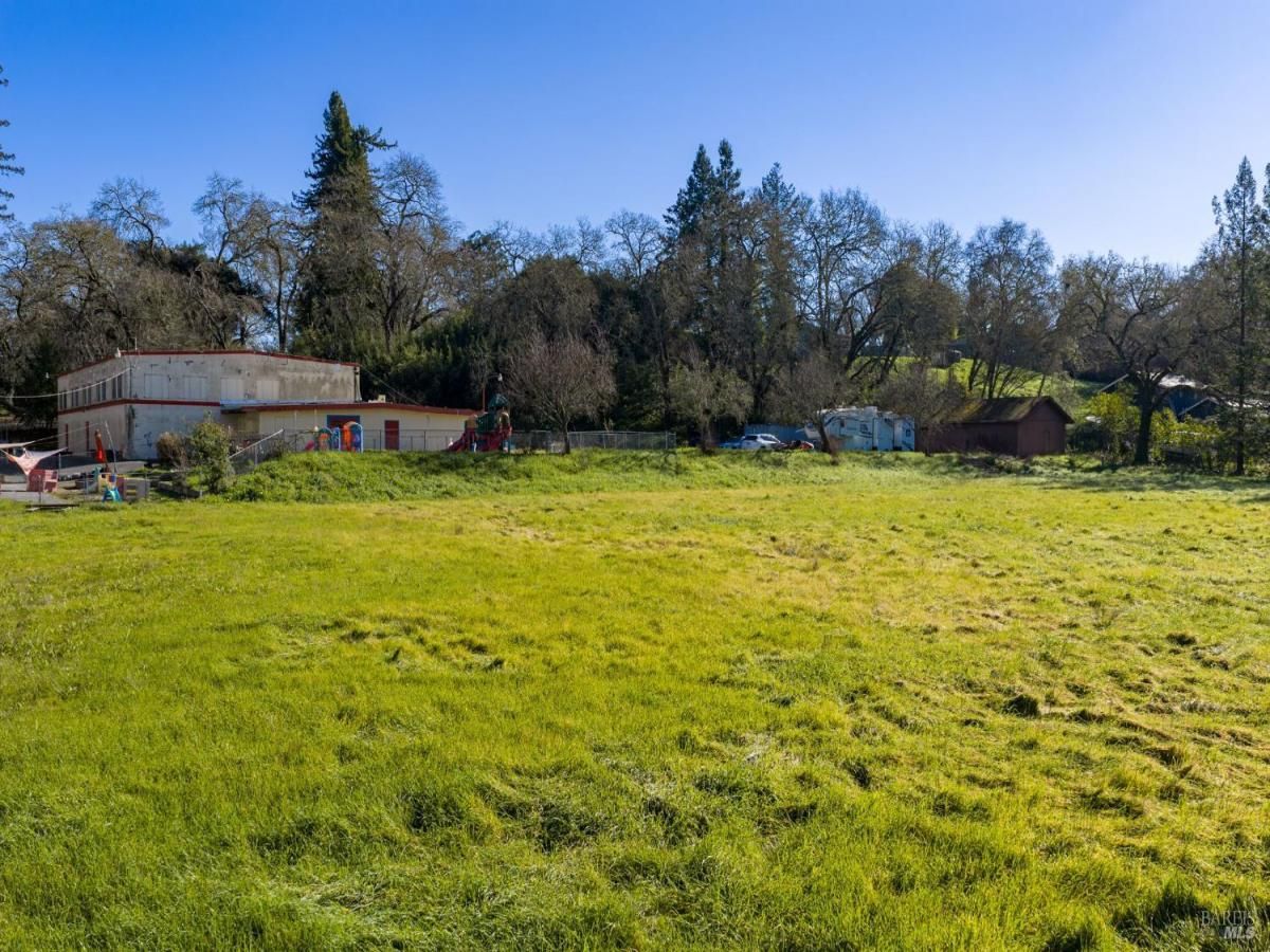 MLS #326006785 img 0