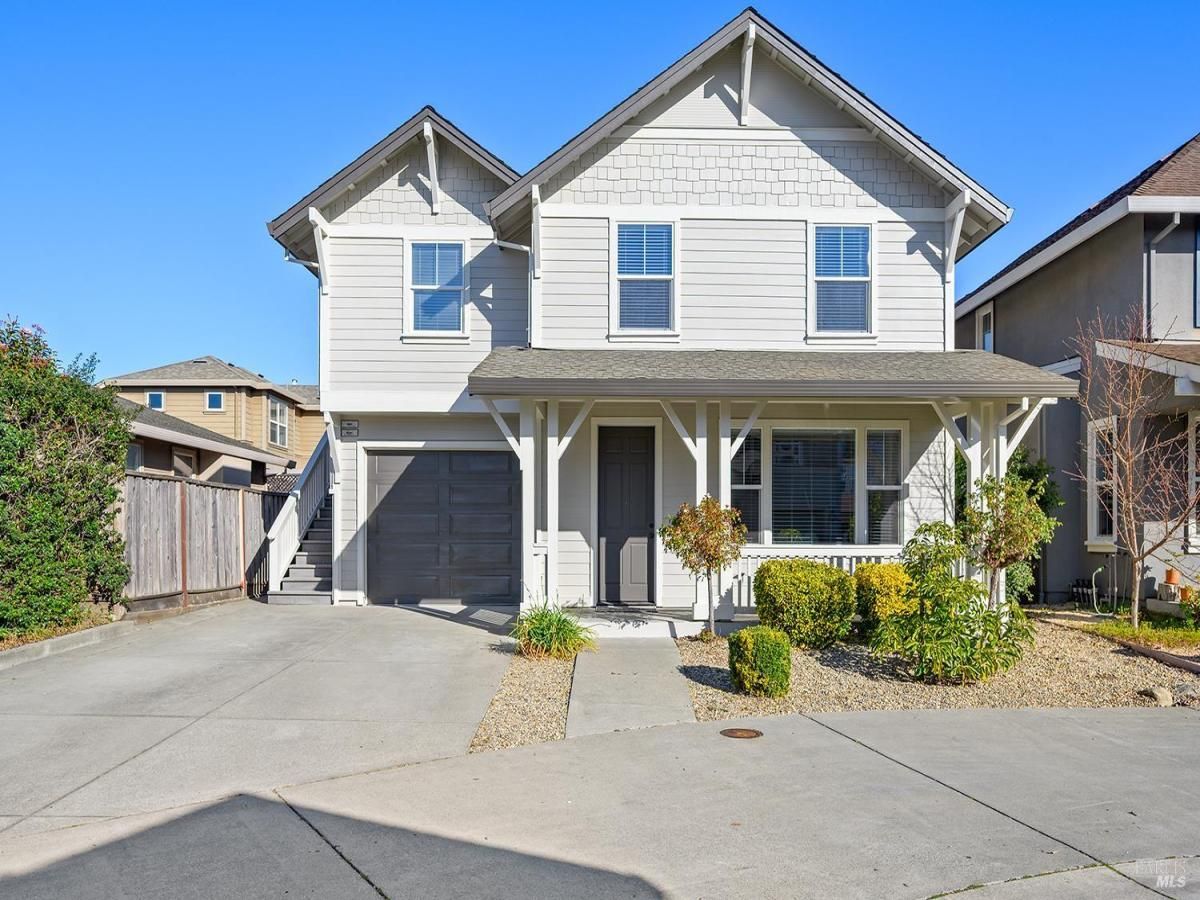 MLS #326007110 img 0