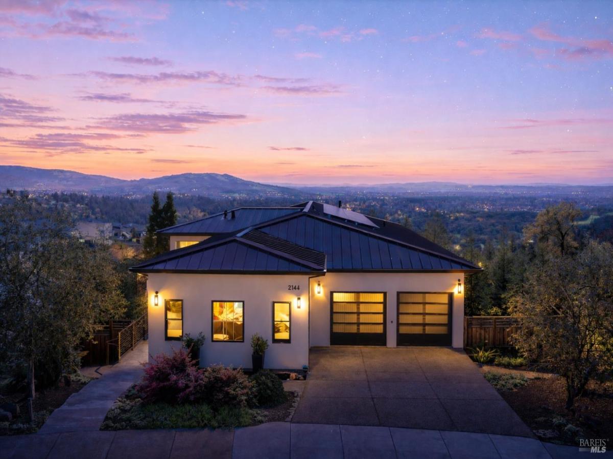 MLS #326007885 img 0