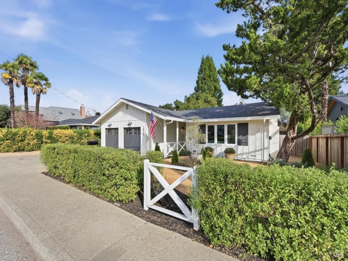 MLS #326008103 img 0