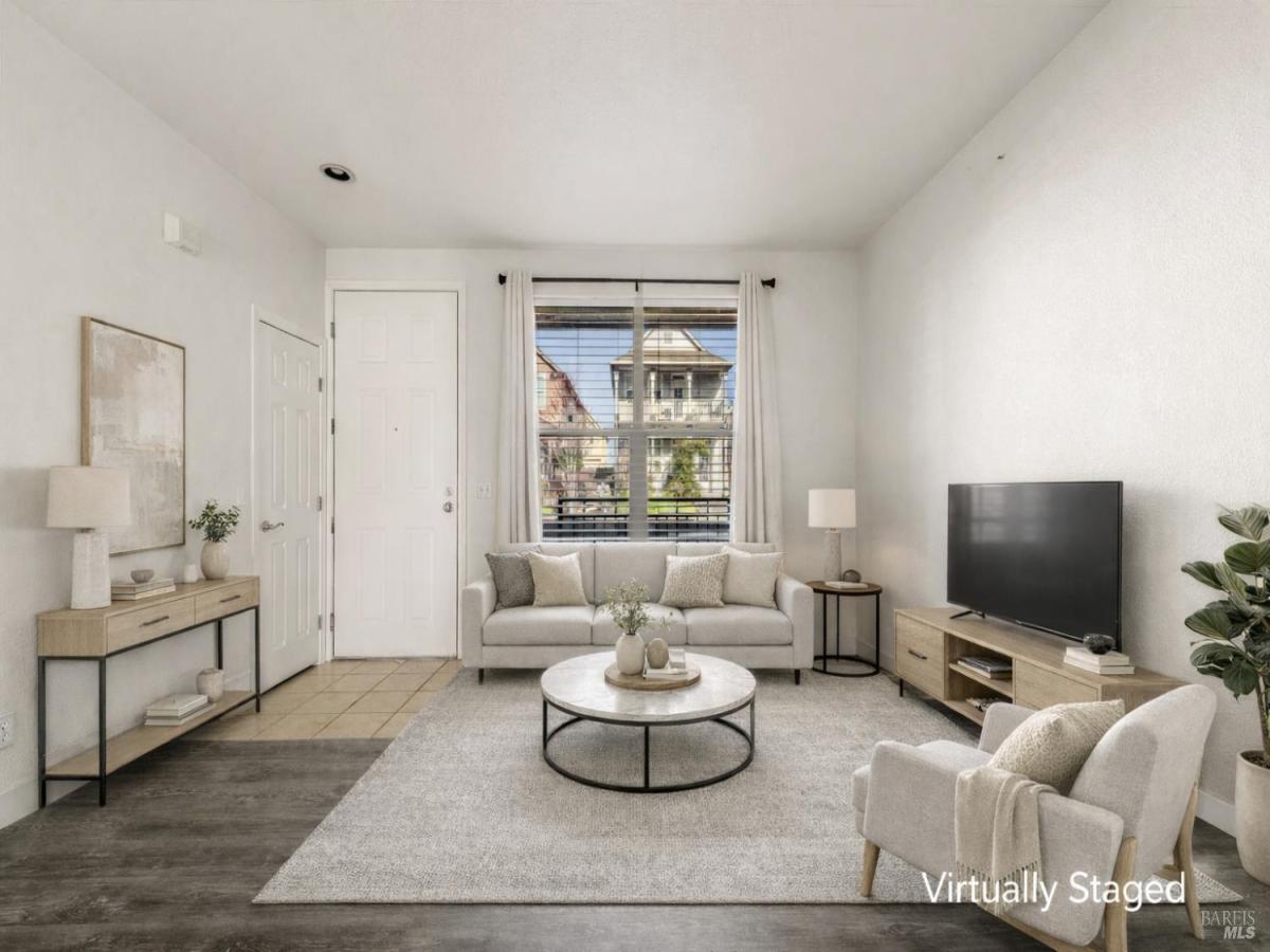 MLS #326008139 img 0