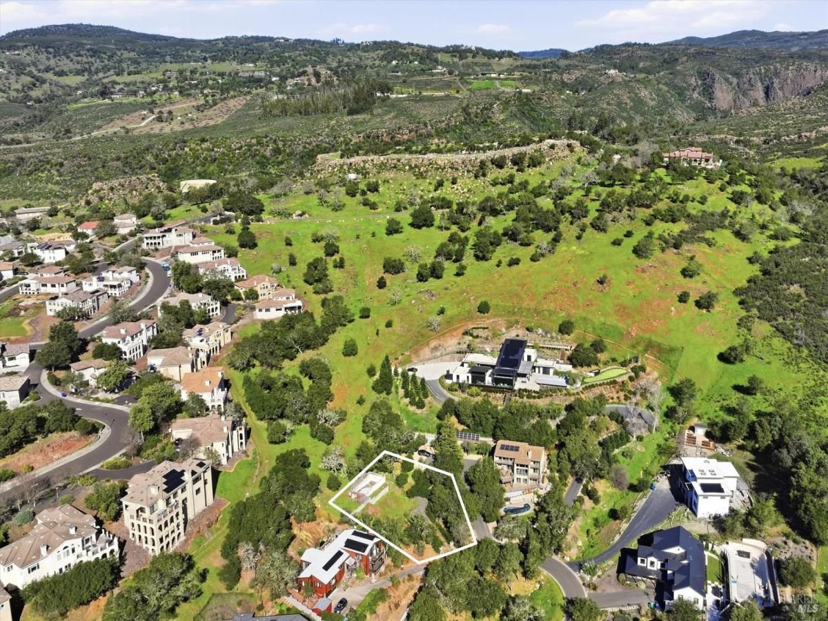 MLS #326008218 img 0