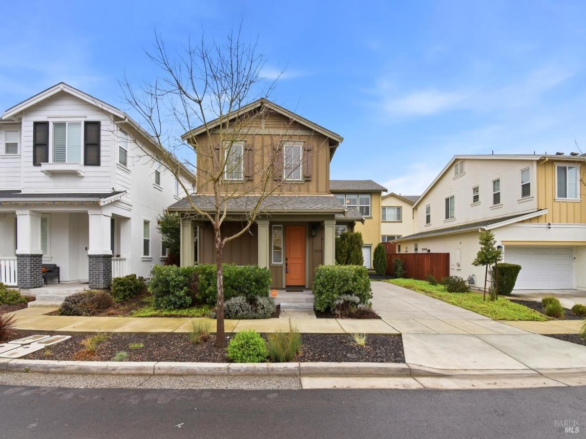 MLS #326008373 img 0