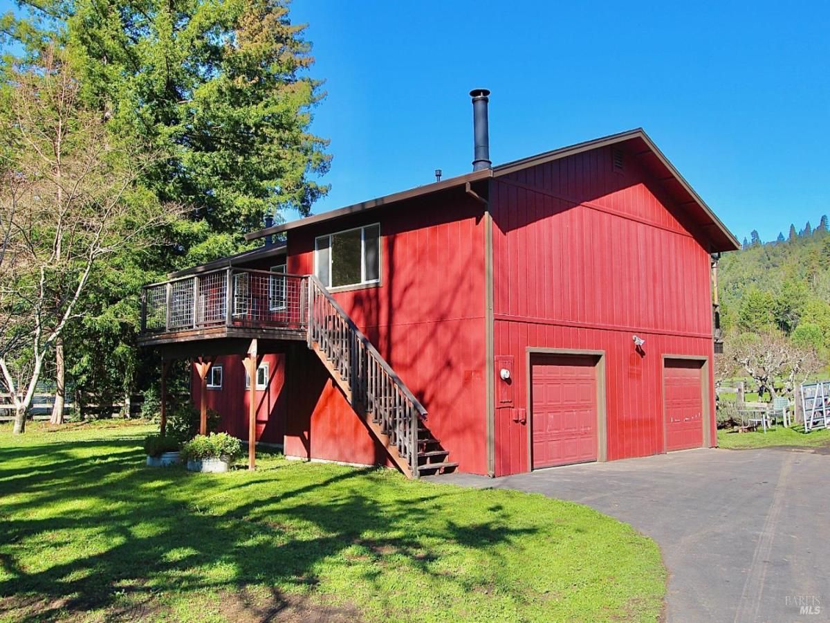 MLS #326008634 img 0