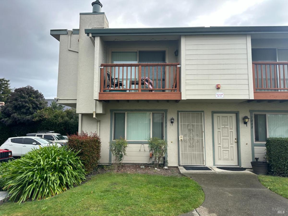 MLS #326008646 img 0