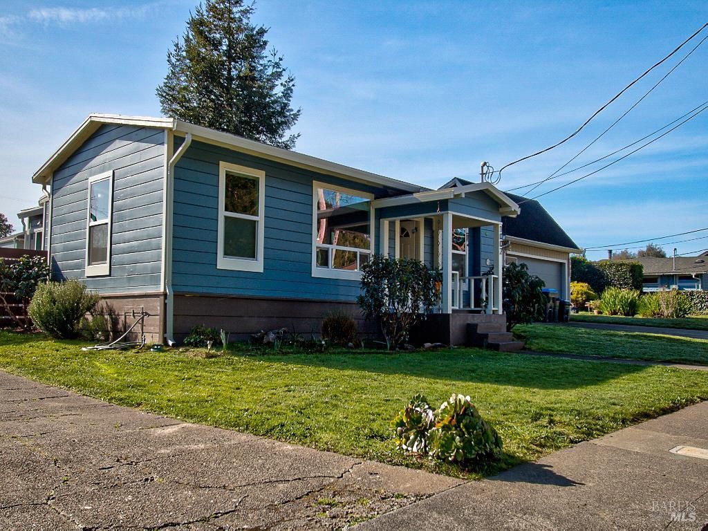 MLS #326009240 img 0