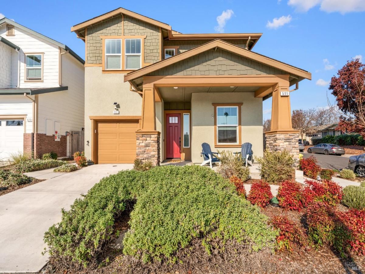 MLS #326009288 img 0