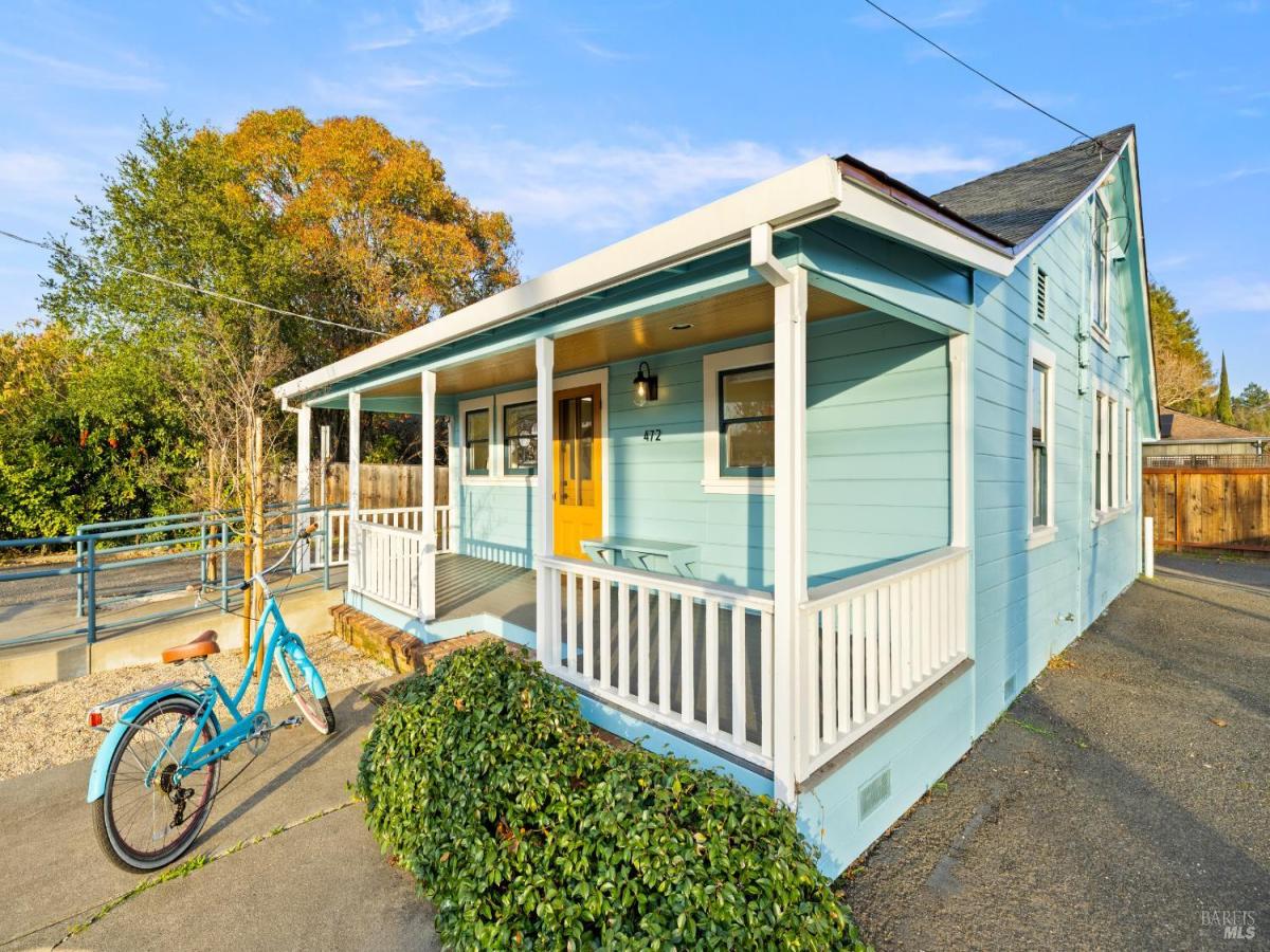 MLS #326009346 img 0