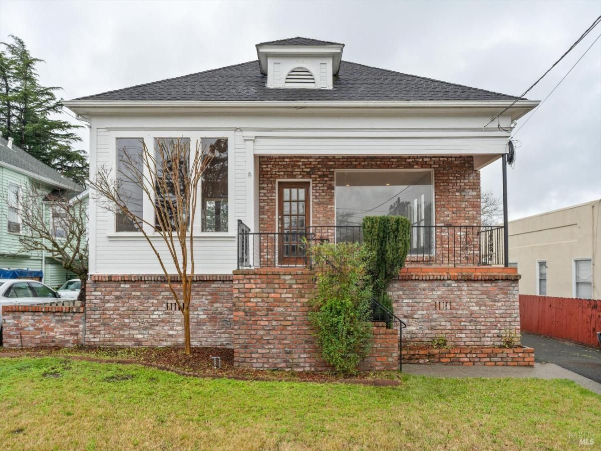 MLS #326009841 img 0