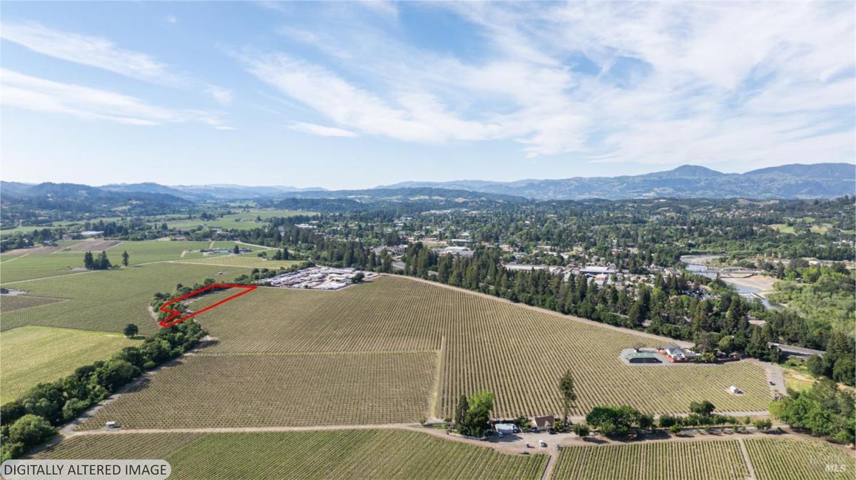 MLS #326010103 img 0