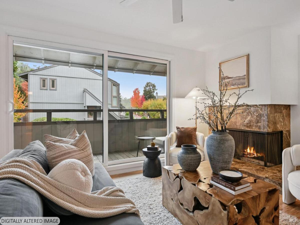 MLS #326010542 img 0