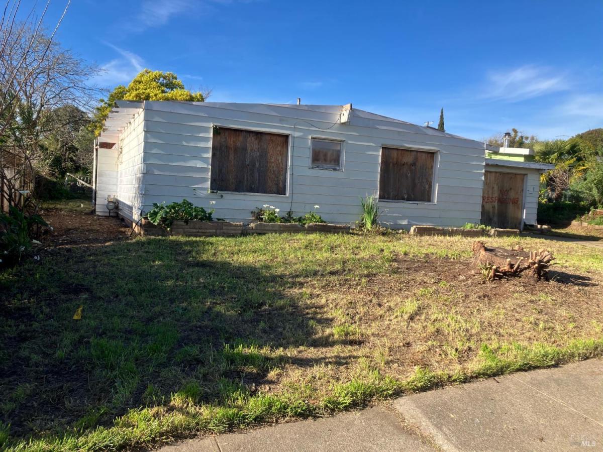 MLS #326010697 img 0