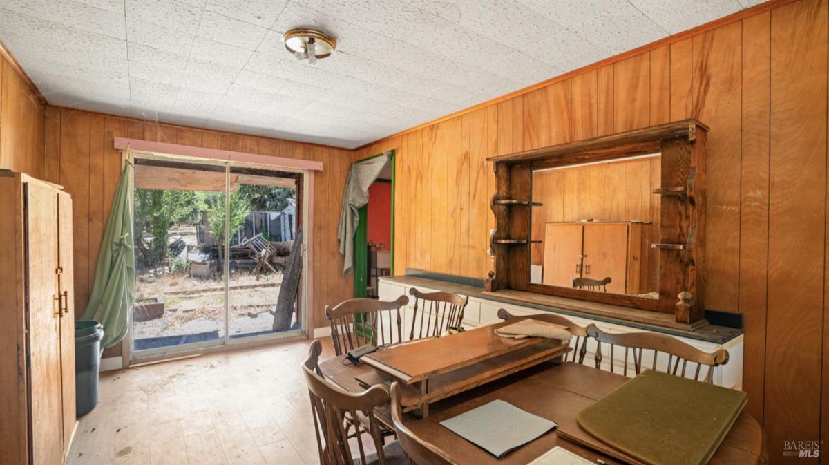 MLS #326012138 img 0