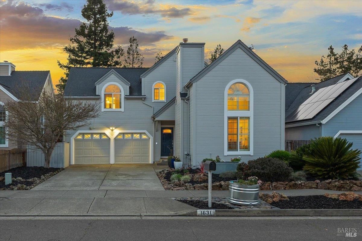 MLS #326012212 img 0