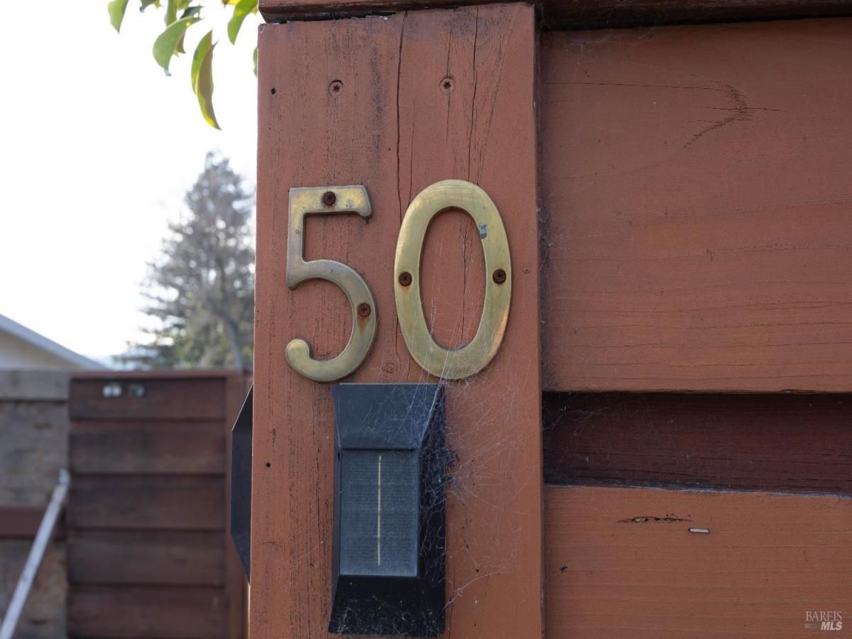 MLS #326012419 img 0