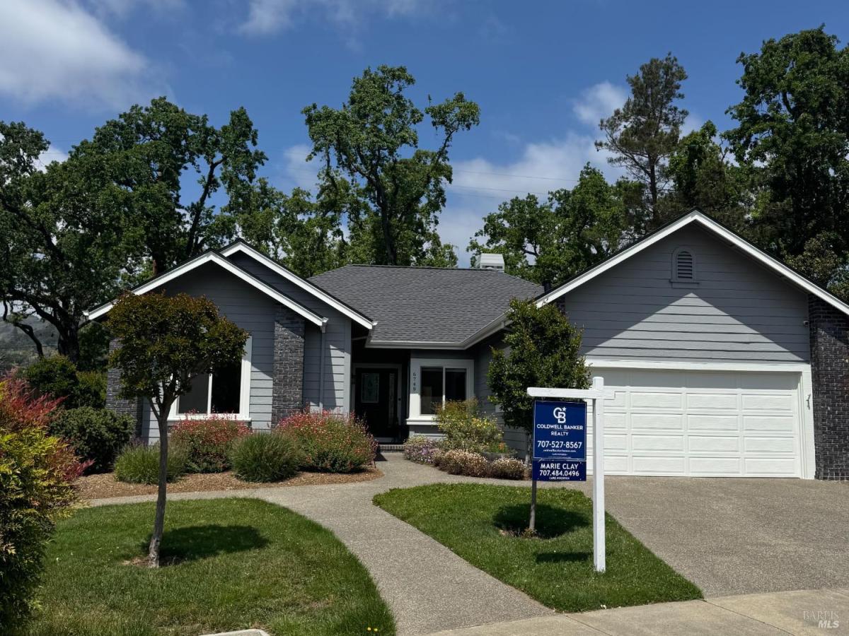 MLS #326012636 img 0