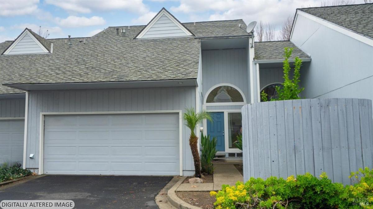 MLS #326012662 img 0