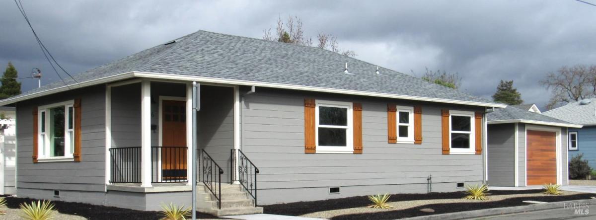 MLS #326013596 img 0