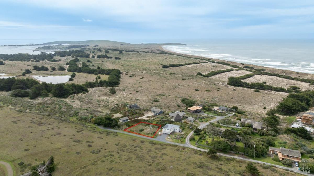 MLS #326013893 img 0