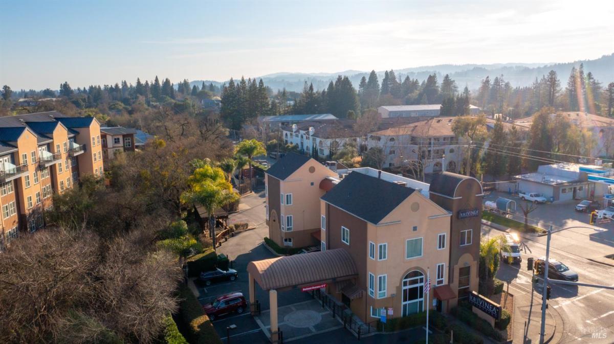 MLS #326013974 img 0