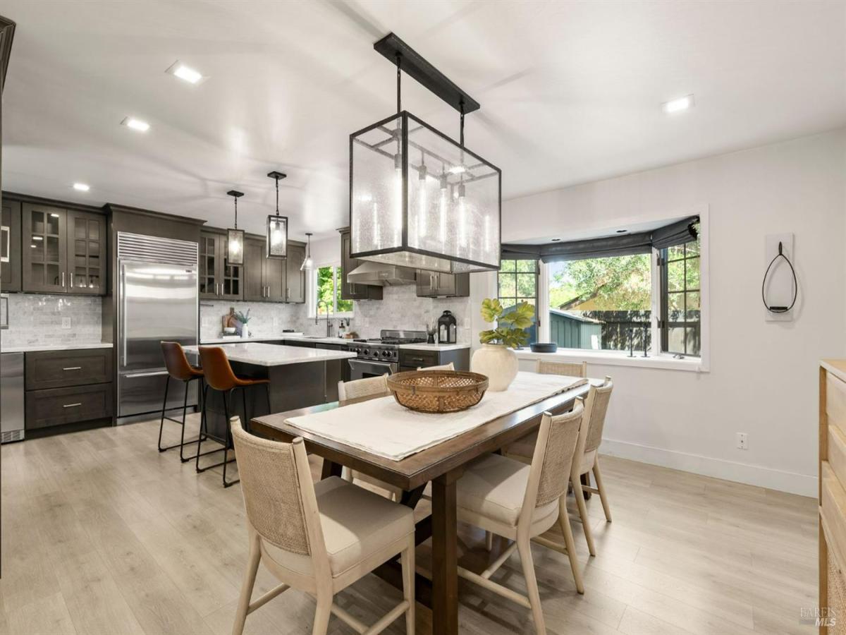 MLS #326014179 img 0