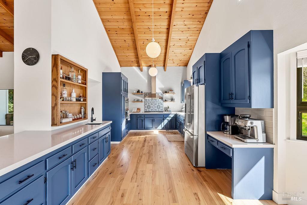 MLS #326014197 img 0