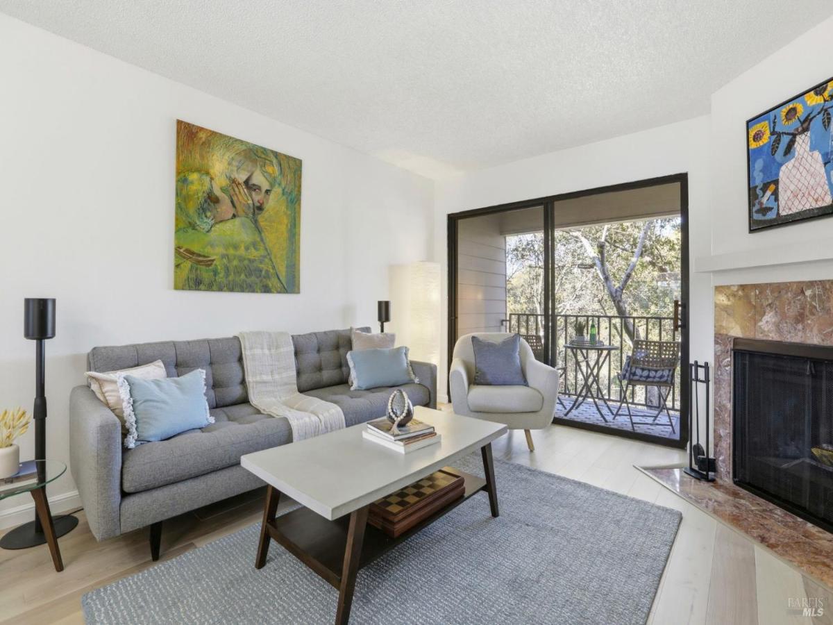 MLS #326014584 img 0