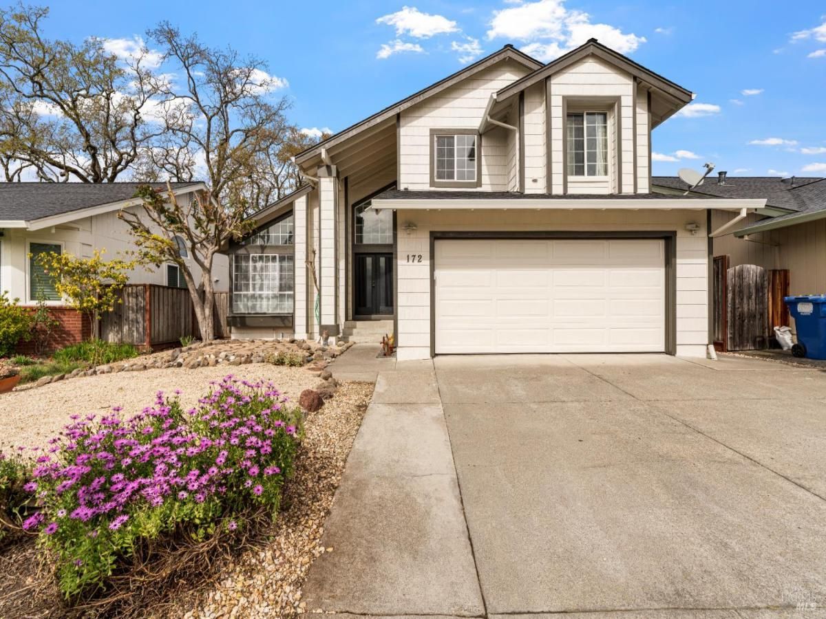 MLS #326014741 img 0