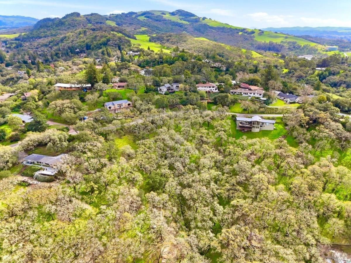 MLS #326015296 img 0