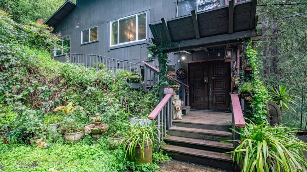 MLS #326015493 img 0