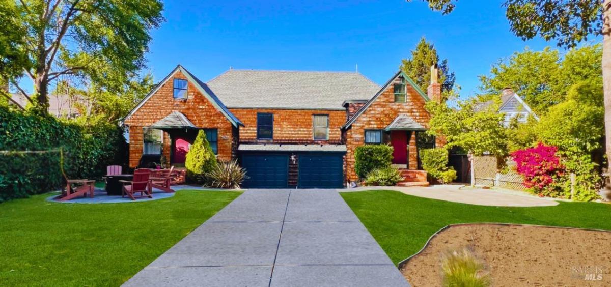 MLS #326015754 img 0