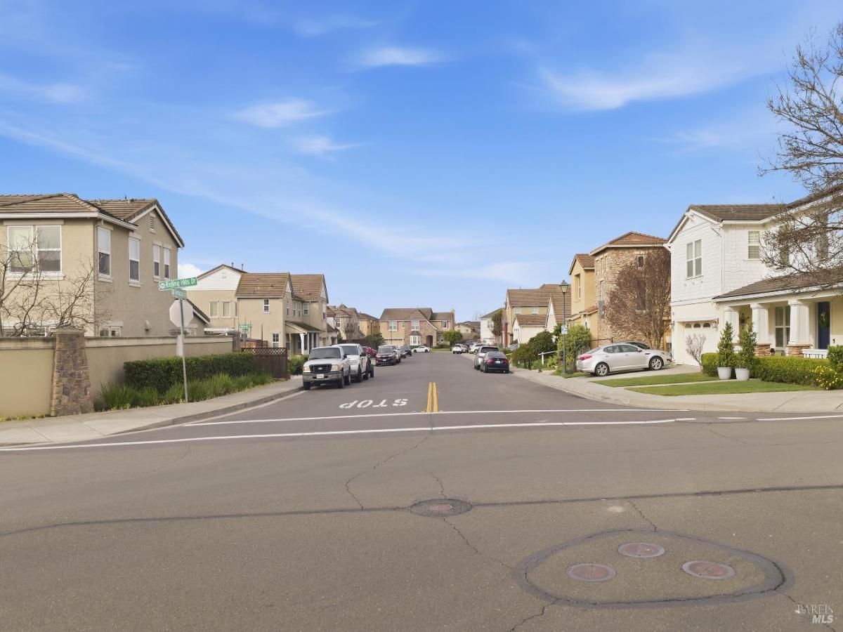 MLS #326016019 img 0