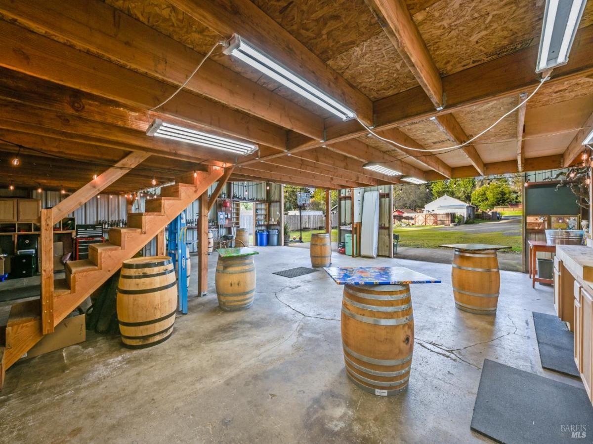 MLS #326016109 img 0