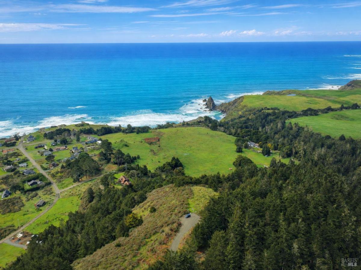 MLS #326016253 img 0