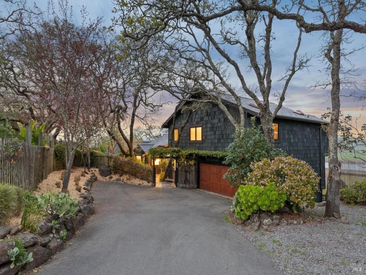 MLS #326016405 img 0