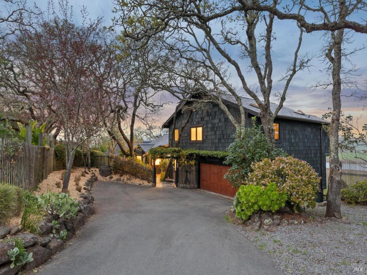 MLS #326016405 img 0