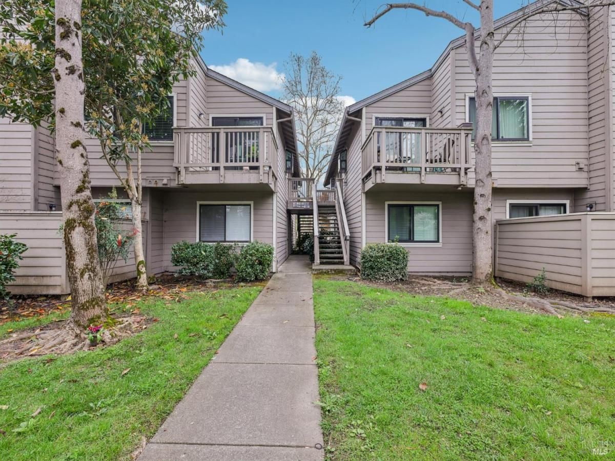 MLS #326016472 img 0