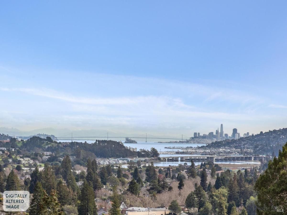 MLS #326016540 img 0