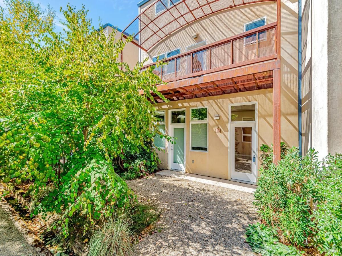 MLS #326016659 img 0