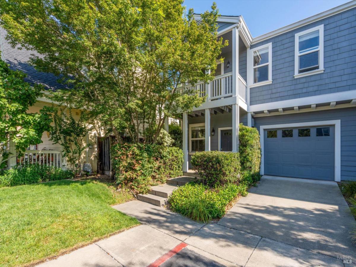 MLS #326016799 img 0