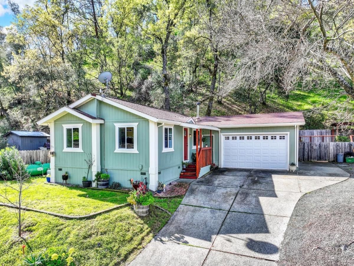 MLS #326016887 img 0