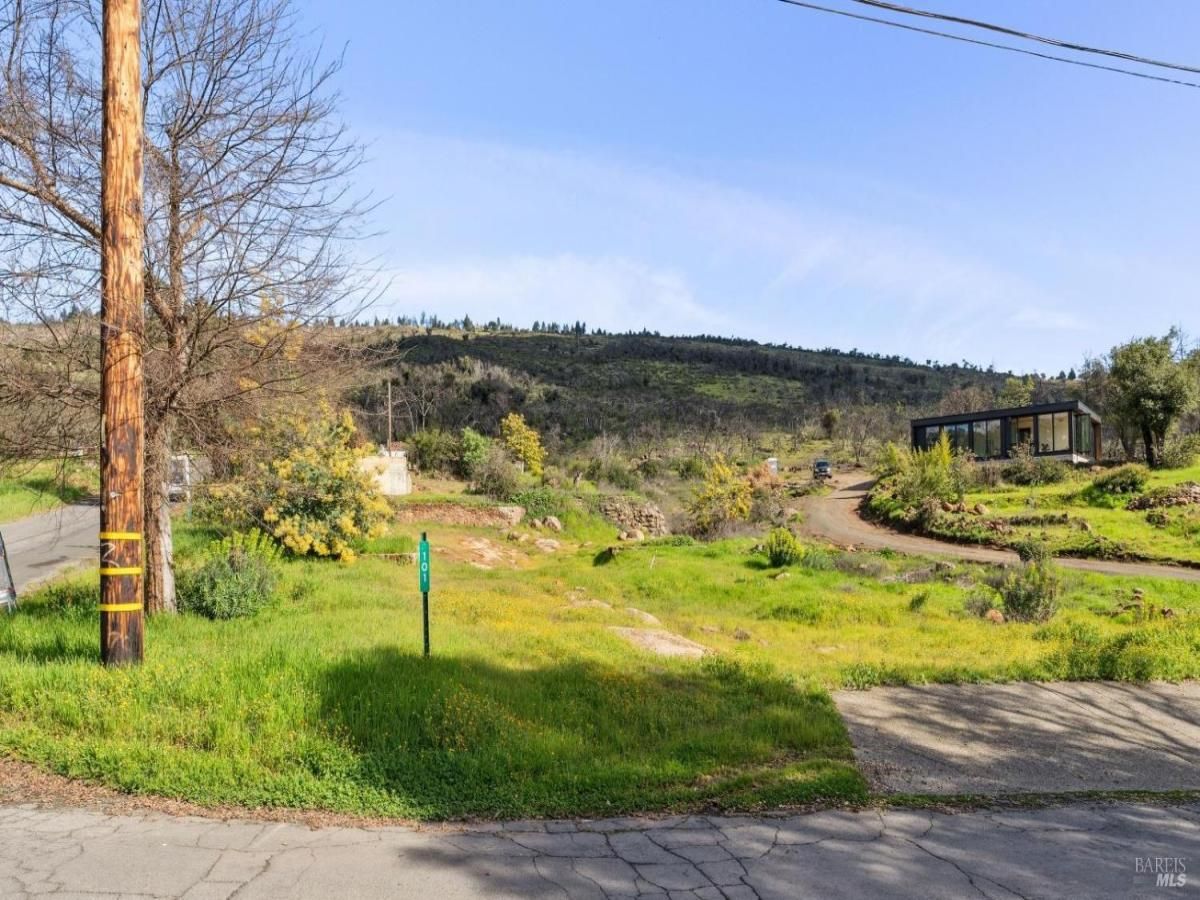 MLS #326017039 img 0