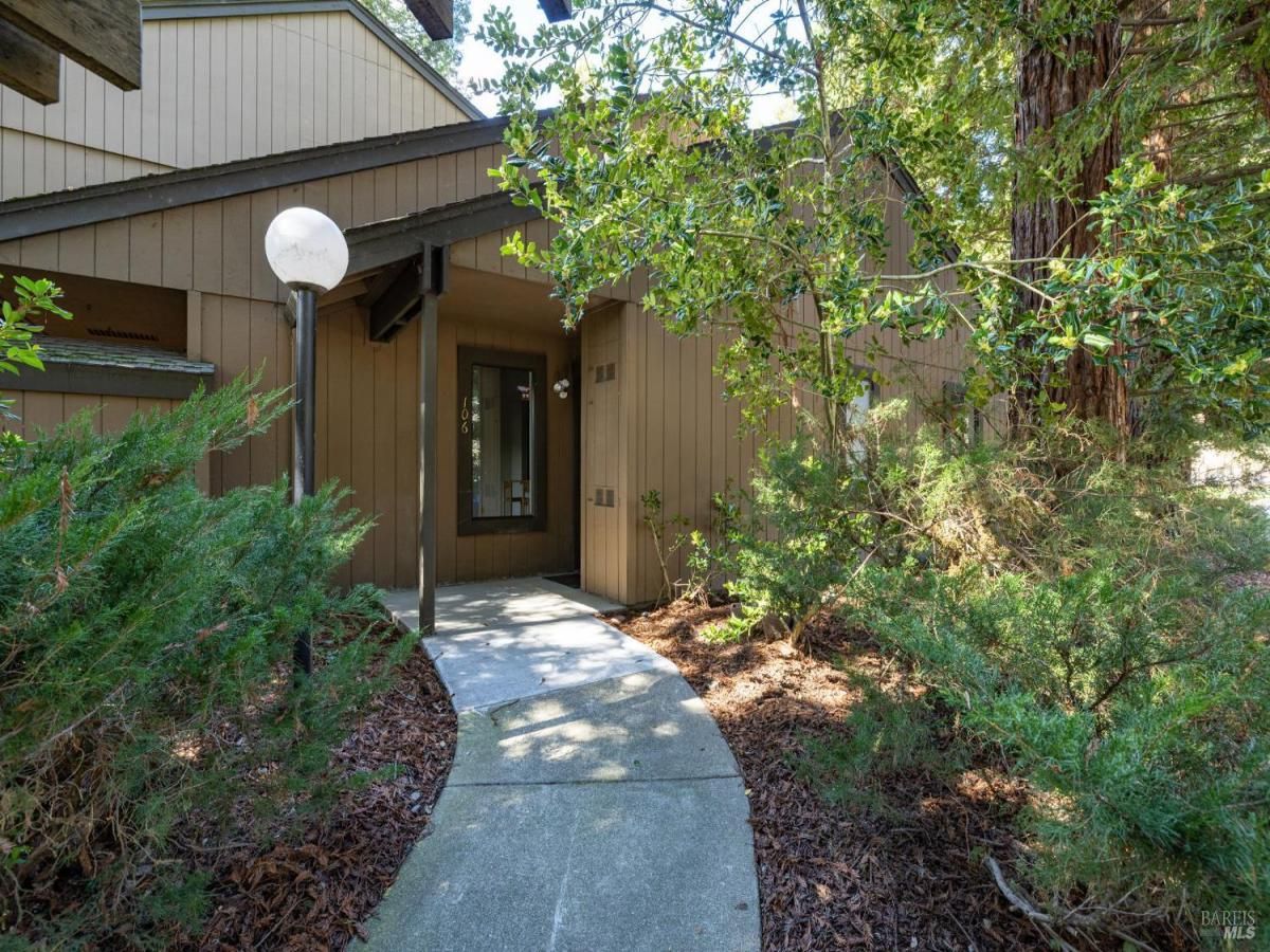 MLS #326017268 img 0