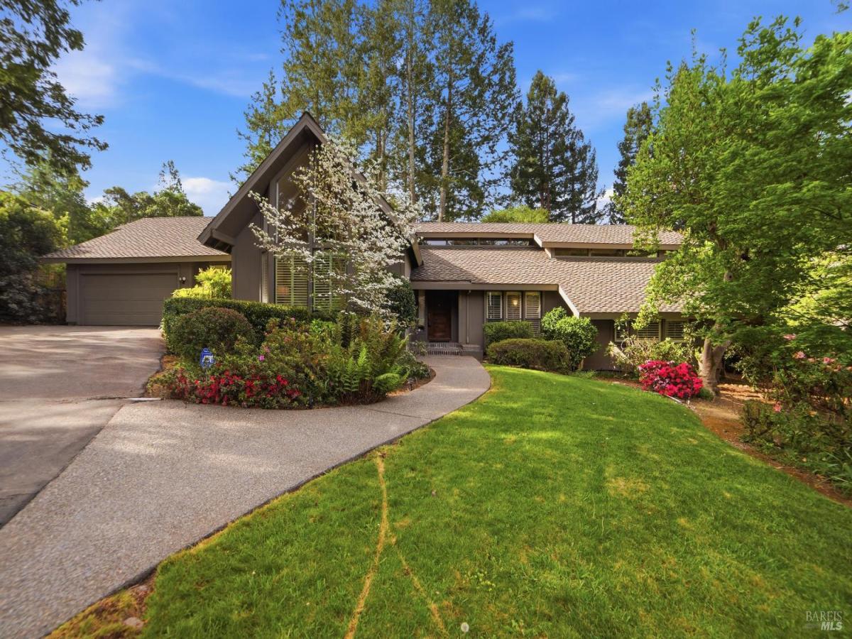 MLS #326017579 img 0