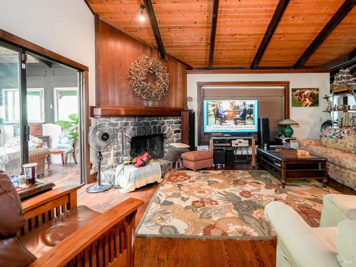 MLS #326017727 img 0