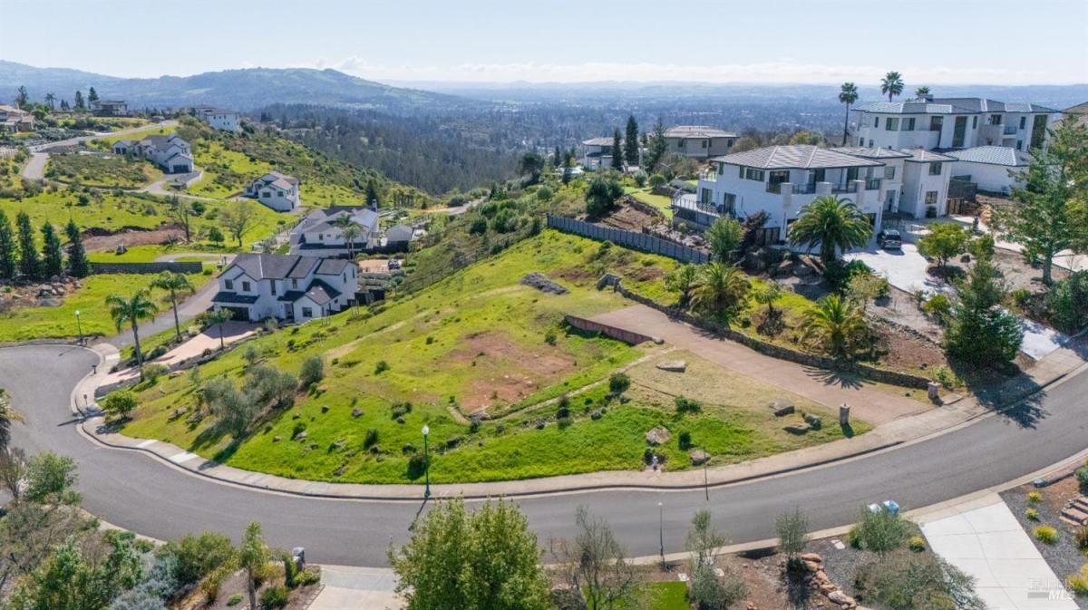 MLS #326017770 img 0