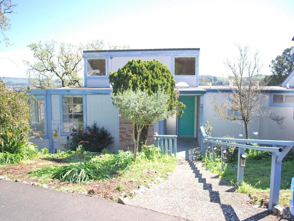 MLS #326018517 img 0