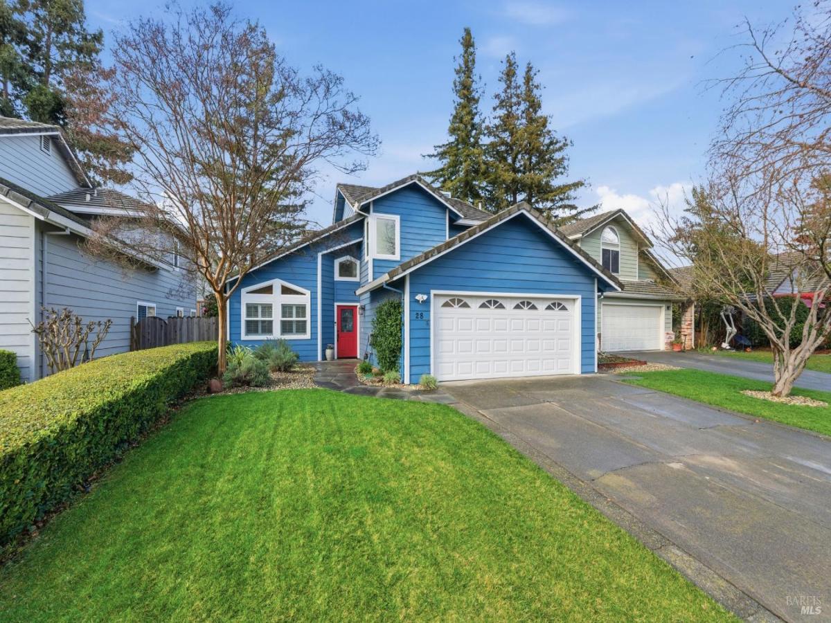 MLS #326018635 img 0