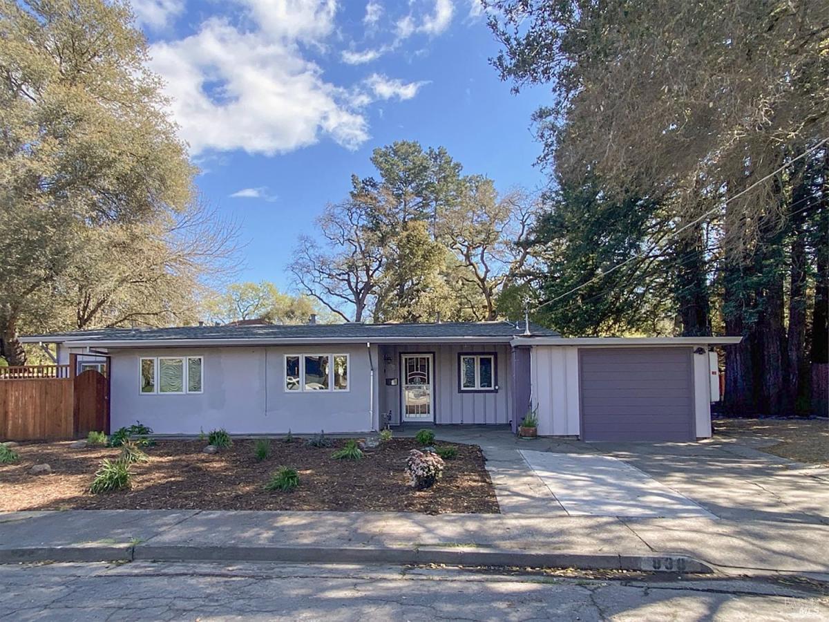 MLS #326018866 img 0