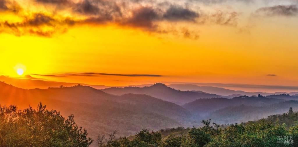 MLS #326018870 img 0